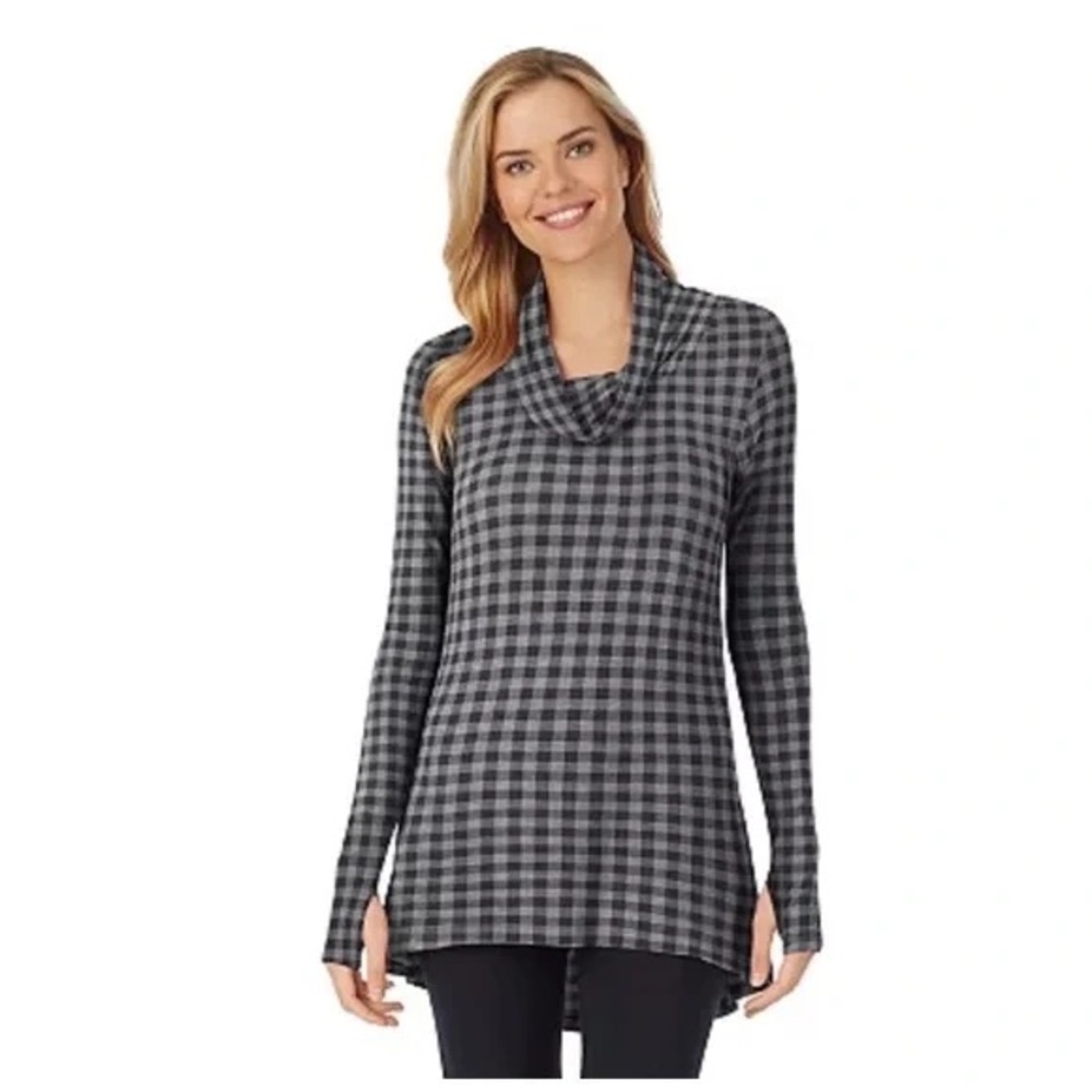 Cuddl Duds- Black and Gray Gingham Long Sleeve Top